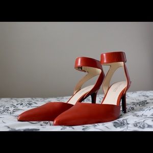 Nine West pointed toe heels